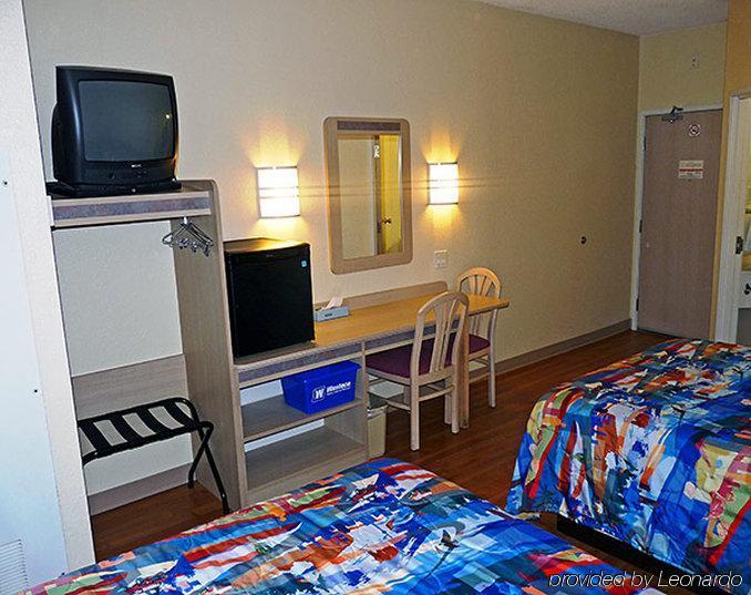 Motel 6-Whitby, On - Toronto East מראה חיצוני תמונה