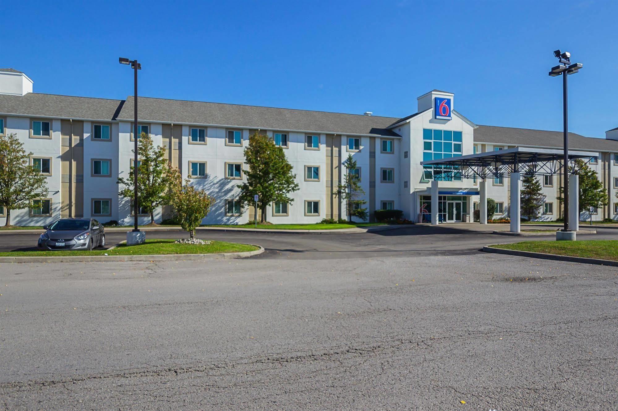 Motel 6-Whitby, On - Toronto East מראה חיצוני תמונה